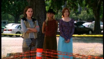 Anya, Buffy and Willow in Pangs